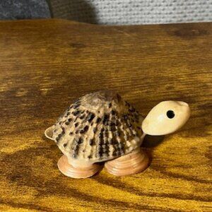 Miniture Handcrafted Nautical Seashell Turtle 1"